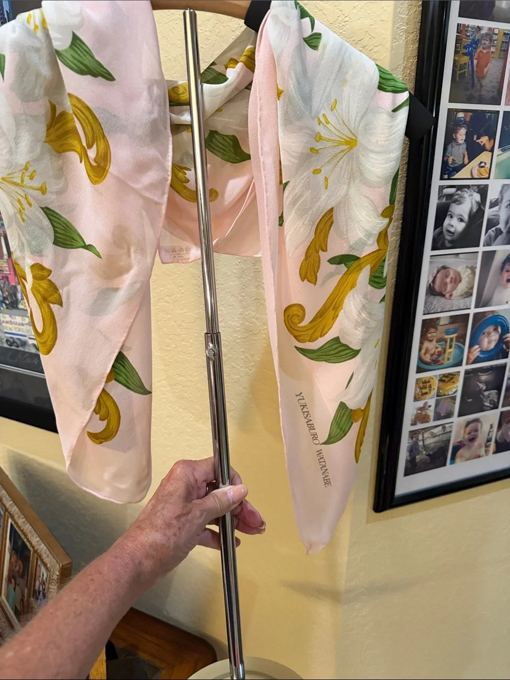 Yukisaburo Watanabe elegant scarf
